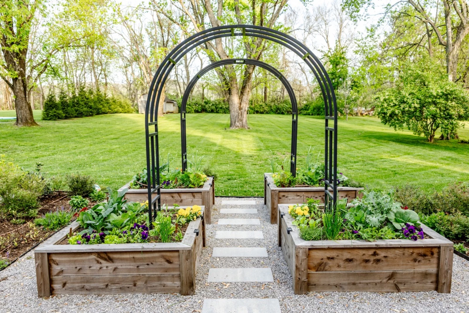 complete kitchen garden setup